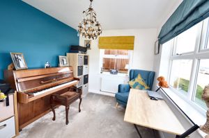 Second reception room- click for photo gallery